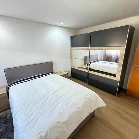 Modern House - Bbq - 4 Beds Daire Leiria