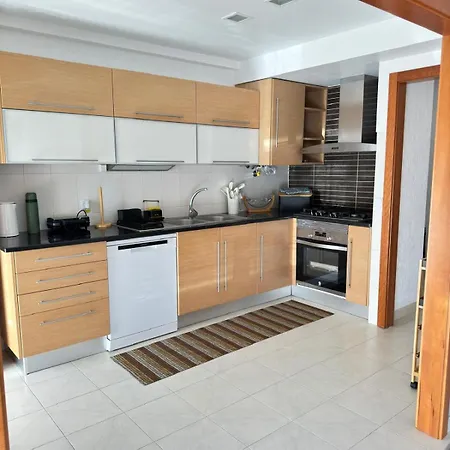 Modern House - Bbq - 4 Beds * Leiria